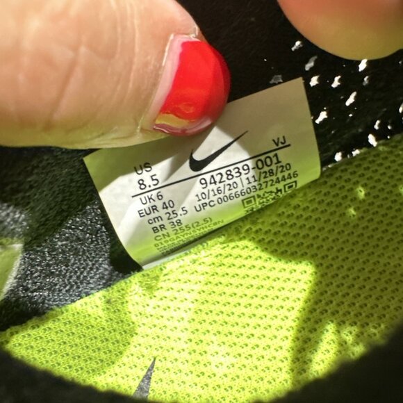 Nike Free RN Flyknit 2018 942839-001 Womens Sz  8.5 Black Athletic Running Shoes - Picture 8 of 9